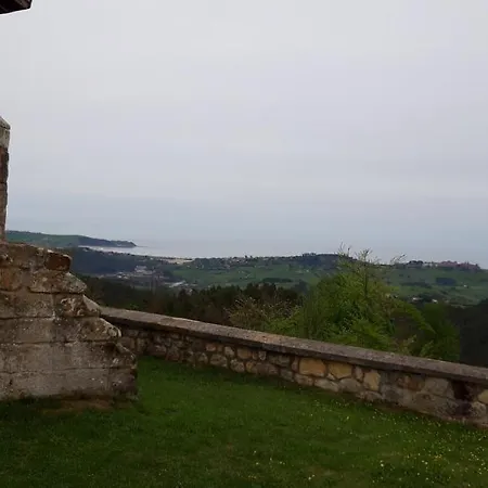 El Mirador De La Hayuela, A 7 Min De * Comillas